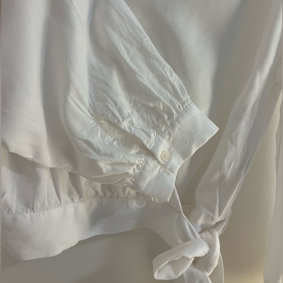 Frank and Oak White Wrap Top - Picture 6 of 9